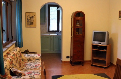 Pitigliano Apartment | Anfora 2 - Vacation Rental with swimming pool in near Bolsena Lake