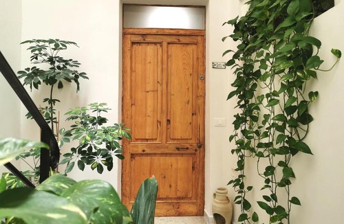 Marsala Apartment | Angela House