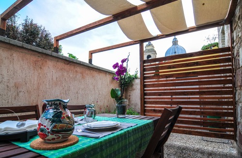 Santa Maria degli Angeli House | Anna's House Stays for 15 people