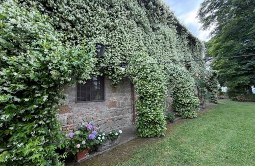 Bomarzo Villa | antica Villa con Giardino