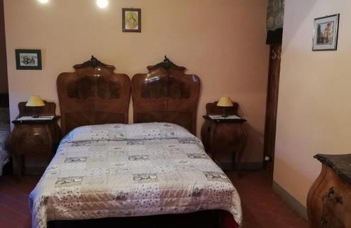 Castel d'Aiano Bed & Breakfast | Antico Borgo "Costa di Dente"