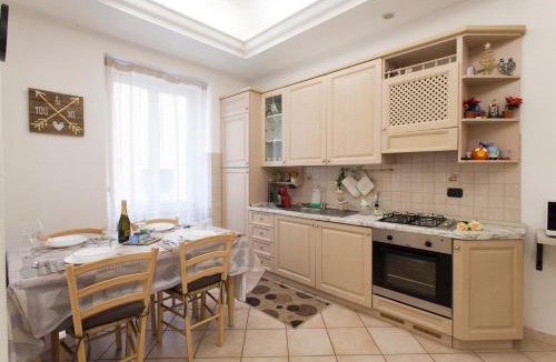 Anzio Apartment | Anzio- central holiday house - Daniele Case Vacanza