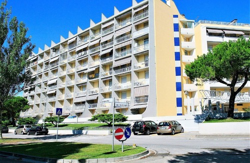 Porto Santa Margherita Apartment | Apartment in Porto Santa Margherita near Beach