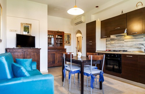 Pian di Rocca Apartment | Apartment "Casa Rita" with Shared Garden & Wi-Fi