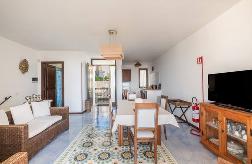 Santa Caterina Apartment | Apartment 'Cala D'Aspide - Apt 3' with Sea View, Wi-Fi and Air Conditioning