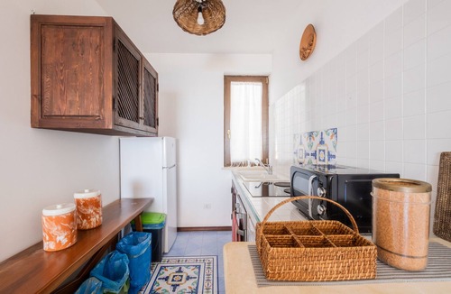Santa Caterina Apartment | Apartment 'Cala D'Aspide - Apt 3' with Sea View, Wi-Fi and Air Conditioning