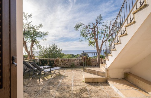 Santa Caterina Apartment | Apartment 'Cala D'Aspide - Apt 4' with Sea View, Wi-Fi and Air Conditioning