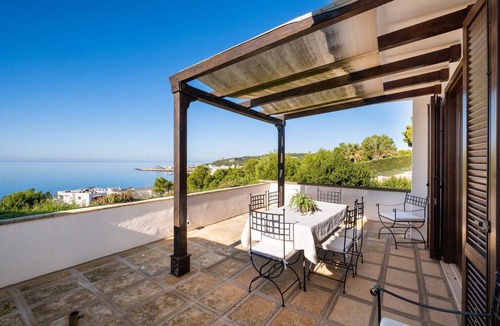 Santa Caterina Apartment | Apartment 'Cala D'Aspide - Apt 6' with Sea View, Wi-Fi and Air Conditioning