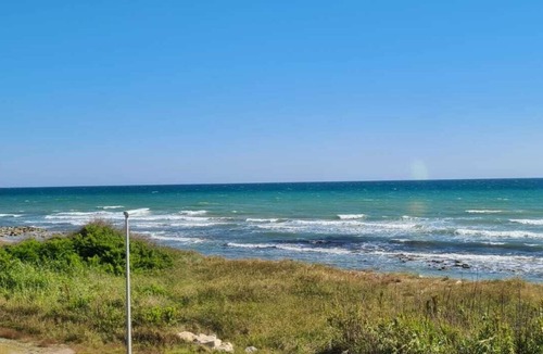 Torre Chianca Apartment | Apartment 10 mt (real) from the sea of Salento, pets allowed