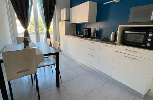 Marta Apartment | Apartment a stone's throw from the lake - La Martana
