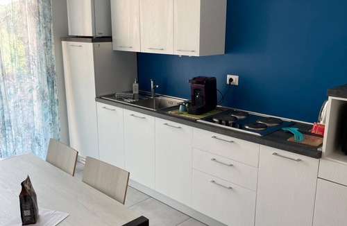 Marta Apartment | Apartment a stone's throw from the lake - La Martana