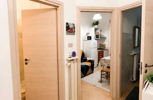 Barriera Vecchia-San Giacomo Apartment | Apartment 'Adele' with Wi-Fi and Air Conditioning