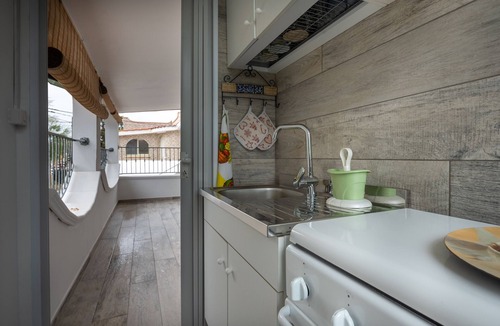 Marina di Lizzano Apartment | Apartment 'Bagnara Uno' with Sea View, Private Terrace and Air Conditioning