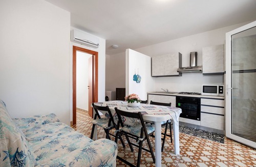 Capitolo Apartment | Apartment 'Calce Bianca Apulia' with Balcony, Wi-Fi and Air Conditioning