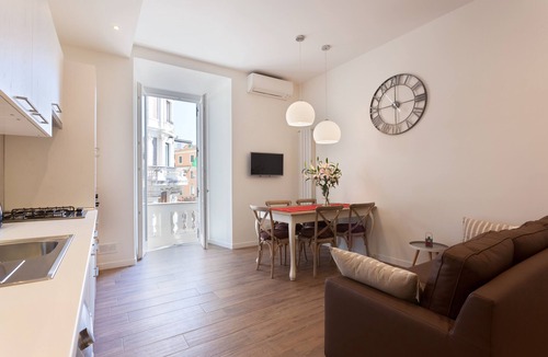 Vatican Apartment | Apartment Close To St Peter's Basilica, a.c., Free WiFi
