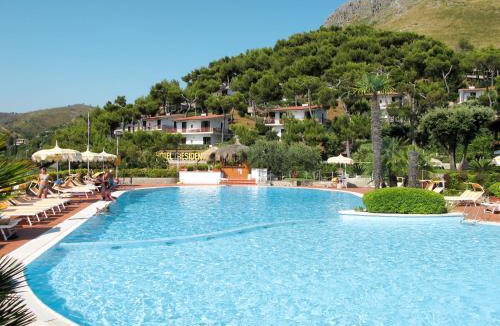 Sperlonga Apartment | Apartment Costa di Kair ed Din-1 by Interhome