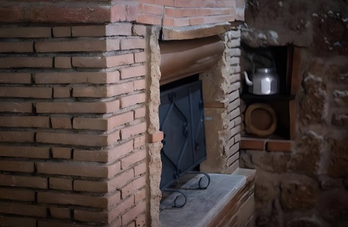 Sutri Apartment | Apartment 'Davide Home Sutri' with Wi-Fi