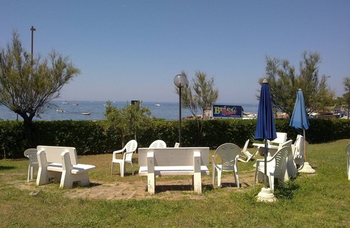 Santa Marinella Apartment | Apartment/flat - Santa marinella Residence in a private beach facing the sea