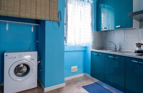 Ostuni Apartment | Apartment 'I Cieli Di Ostuni' with Balcony, Wi-Fi and Air Conditioning
