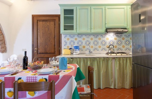 Crespina Apartment | Apartment "Il Nido"