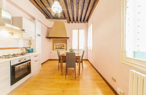 Castello Apartment | Apartment in a Historic Venetian Building