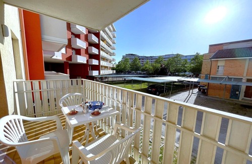 Porto Santa Margherita Apartment | Apartment in Caorle near Beach and Pool