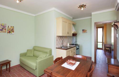 Monte del Lago House | Apartment in Monte del Lago near Lake Trasimeno