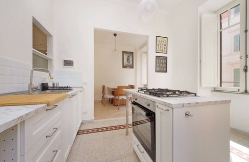 Esquilino Apartment | Apartment in Rome with 2 bedrooms sleeps 6