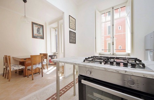 Esquilino Apartment | Apartment in Rome with 2 bedrooms sleeps 6