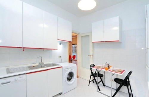 Vatican Apartment | Apartment in Rome with 3 bedrooms sleeps 6