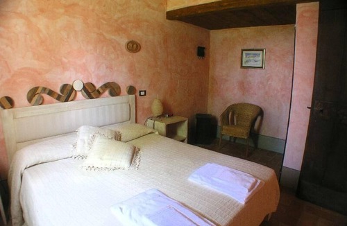 Monteleone d'Orvieto Other | Apartment for 2 persons + 2 children approx. 40 qm in Monteleone d'Orvieto, Lake Trasimeno