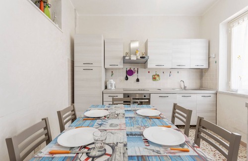 Porticello Apartment | Apartment 'La Casa Di Nonna Enza' with Private Terrace