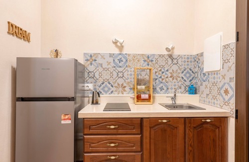 Melendugno Apartment | Apartment 'La Dimora Di Marco - Notte Stellata' with Shared Terrace, Wi-Fi & Air Conditioning