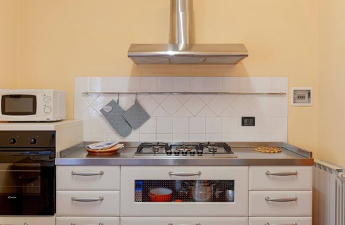 Montecastello Apartment | Apartment 'La Terrazza' with Shared Pool, Garden, and Wi-Fi