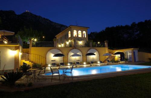 Giungano Apartment | Apartment LandHausFelicia - Orchidea by Interhome