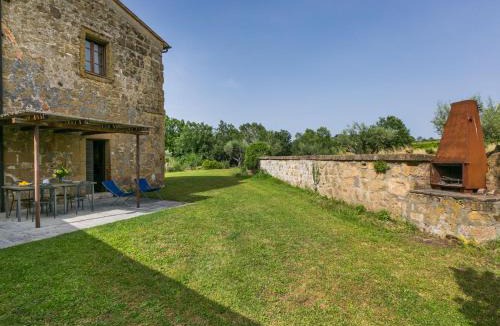 Sorano Apartment | Apartment Lavanda by Interhome