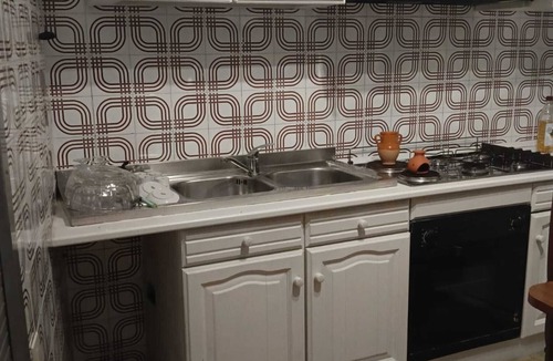 Tuglie Apartment | Apartment 'Le Nonne - Nonna Cia' with Shared Terrace, Wi-Fi and Air Conditioning