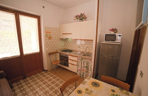 Giglio Campese Apartment | Apartment Margherita-5 in a beach residence, Giglio Campese