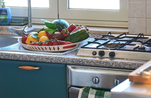Marzamemi Apartment | Apartment 'Marzamemi Porto' with Sea View, Wi-Fi and Air Conditioning