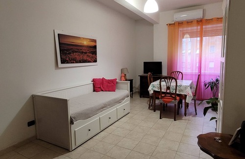 Tuscolano Apartment | Apartment next to the metro to the historic center