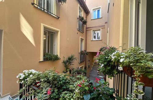 Ascea Apartment | Apartment 'Parmenide Family' with Wi-Fi and Air Conditioning