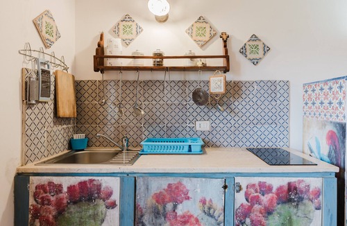 Custonaci Other | Apartment 'Pino' with Private Garden, Wi-Fi and Air Conditioning