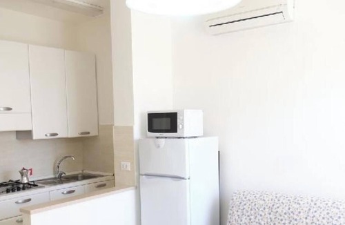 Lido di Jesolo Apartment | Apartment 'Residence Rubino Benelux 01' with Shared Pool, Terrace, and Air Conditioning