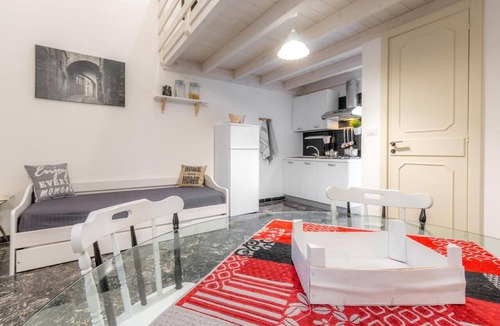 Martano Apartment | Apartment 'Rondinella By Palazzo Refolo' with Private Garden, Wi-Fi and Air Conditioning