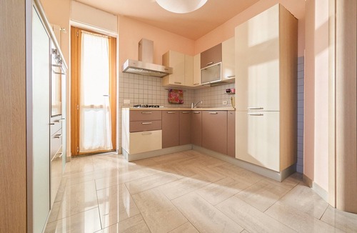 Follonica Apartment | Apartment 'Rosamare - Follonica' with Sea View, Wi-Fi and Air Conditioning