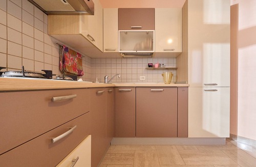 Follonica Apartment | Apartment 'Rosamare - Follonica' with Sea View, Wi-Fi and Air Conditioning