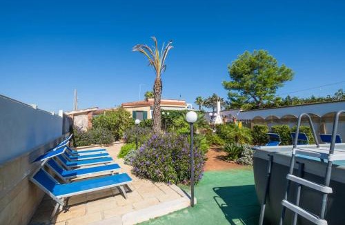 Scala di Furno House | Apartment Tritone in Luxury Villa with Shared Pool