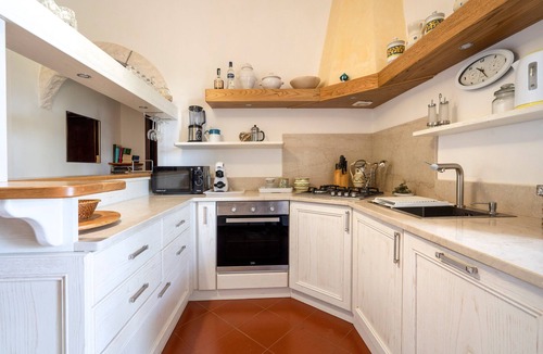 Polignano a Mare Apartment | Apartment 'Villa Massa' with Sea View, Wi-Fi and Air Conditioning