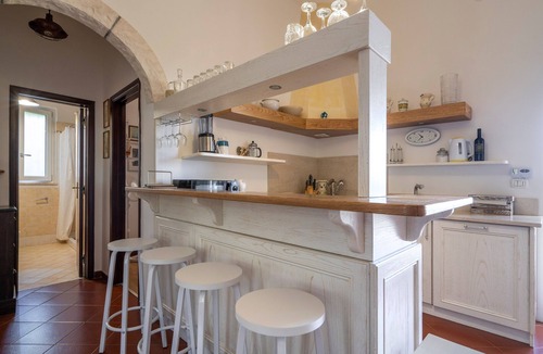 Polignano a Mare Apartment | Apartment 'Villa Massa' with Sea View, Wi-Fi and Air Conditioning