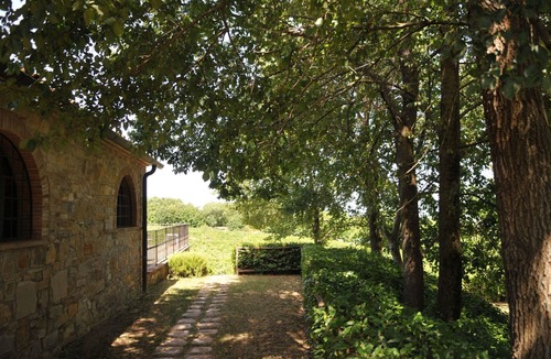Tavarnelle Val di Pesa House | Apartment with pool, A/C, WIFI, TV, patio, pets allowed, panoramic view, close to Greve In Chianti
